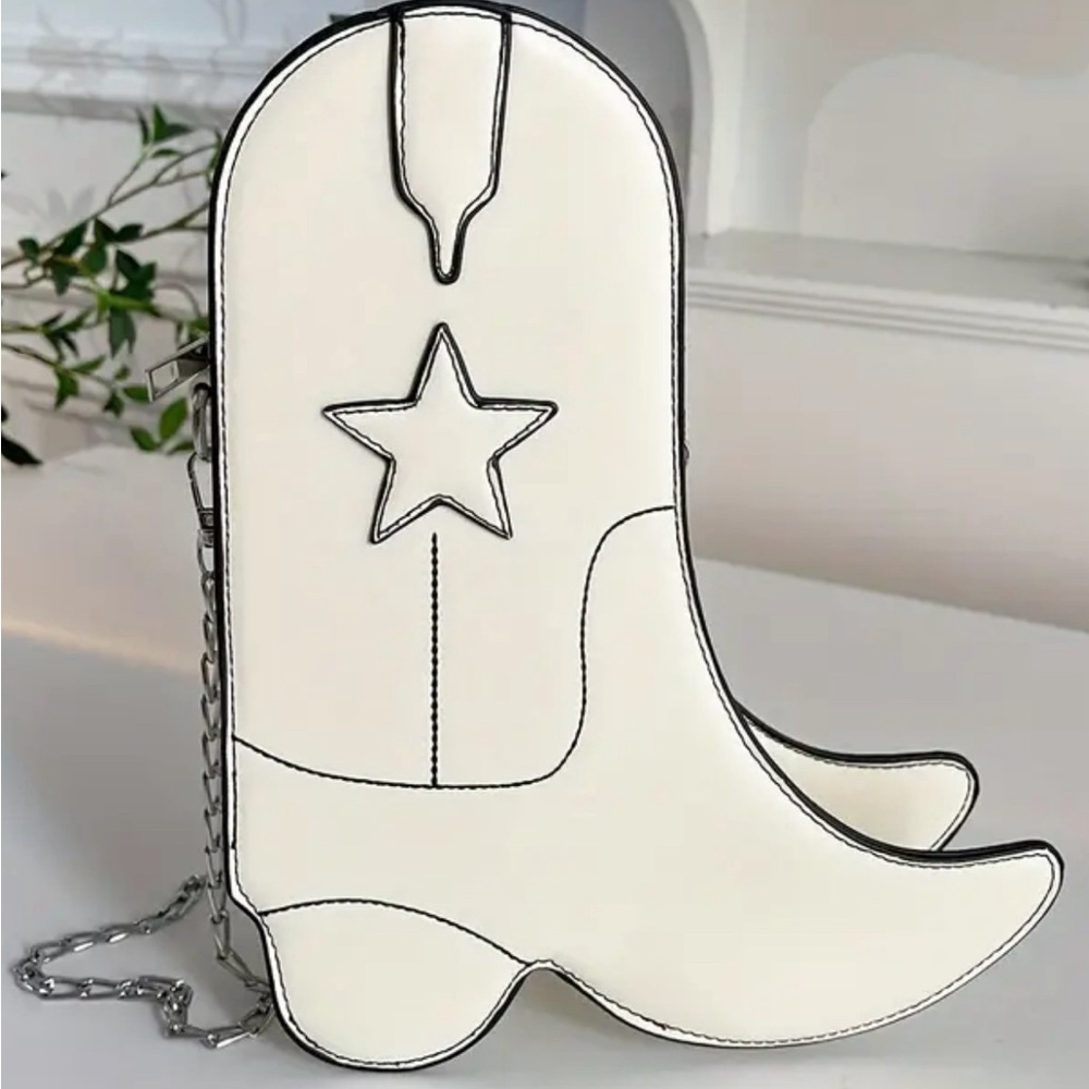 Boot Shaped Shoulder Bag, Novelty silver Chain Wallet crossbody bag, Women